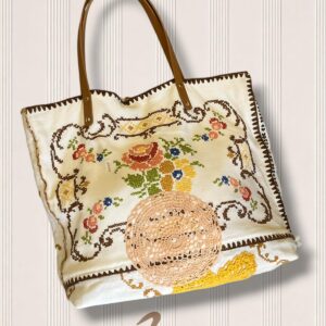 Borsa Upcycling Ricamata a Mano